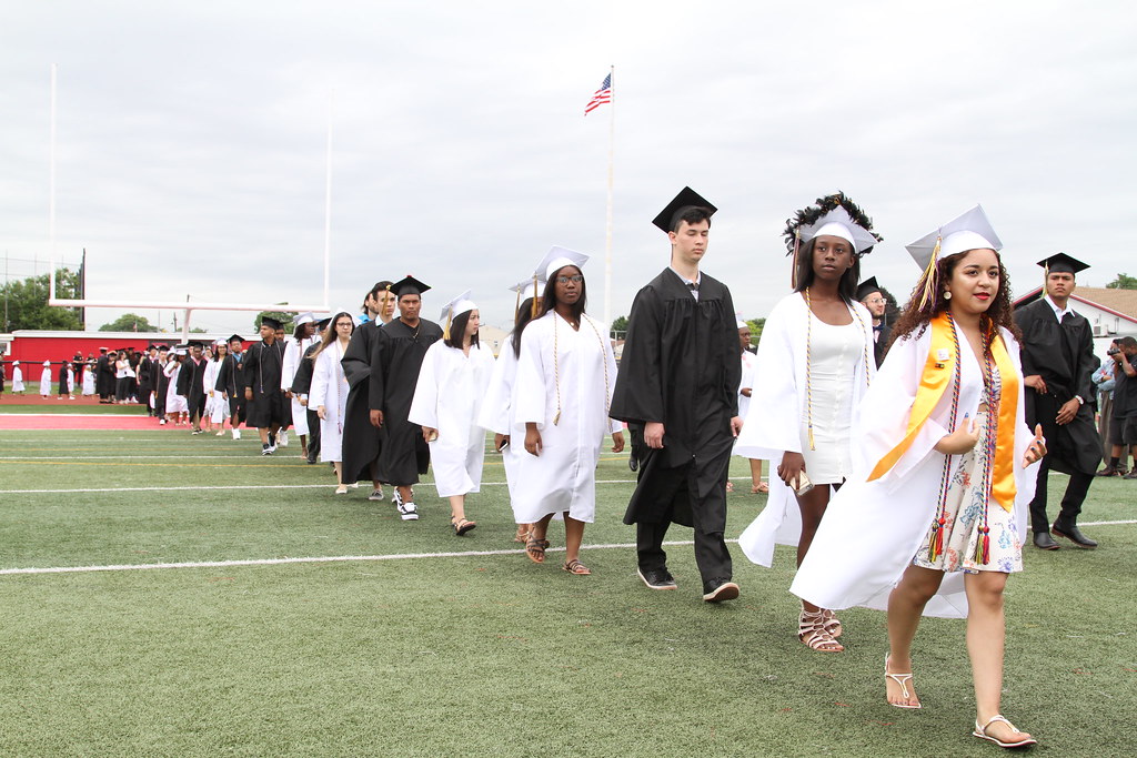 The Class of 2018 Graduating seniors of J. Christian Bollw… Flickr