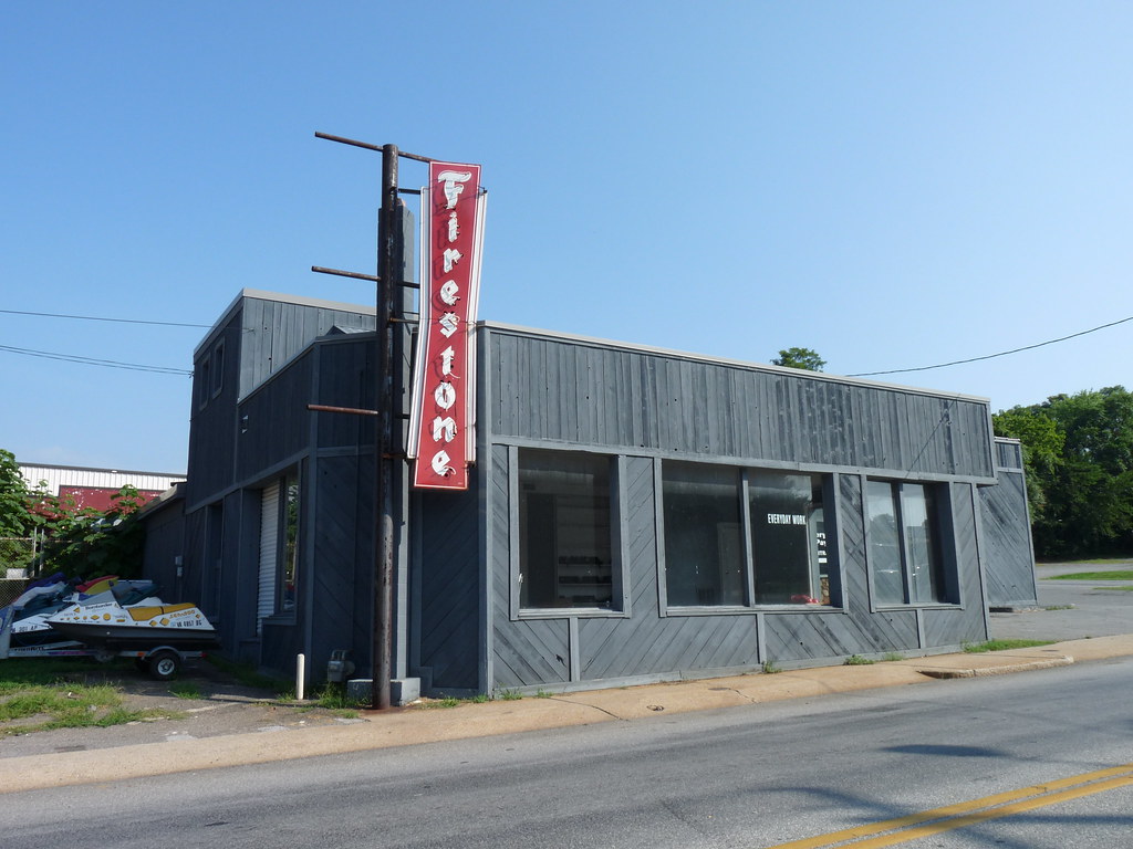 former Safer Motoring, Firestone tires dealer, Lynchburg, … Flickr