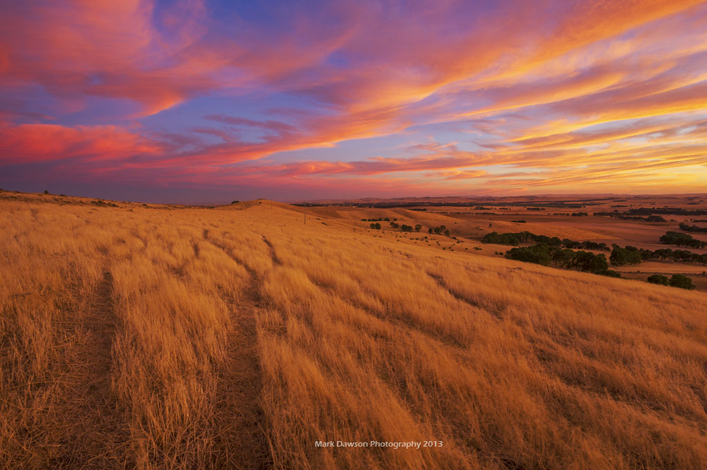 Clare Valley Sunrise A spectacular sunrise in the Clare Va… Flickr