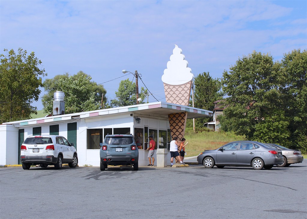 Colleen Drive In Arrington, Virgnia 4105 Thomas Nelson Hig… Flickr