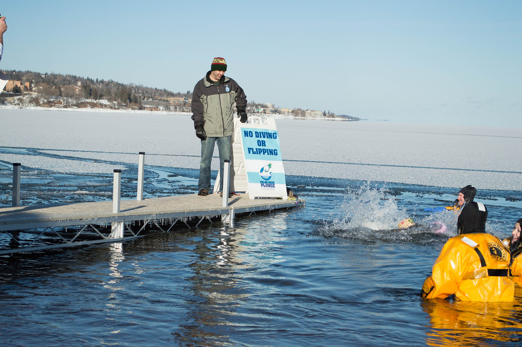 2013 Duluth Polar Bear Plunge Approximately 960 winter war… Flickr