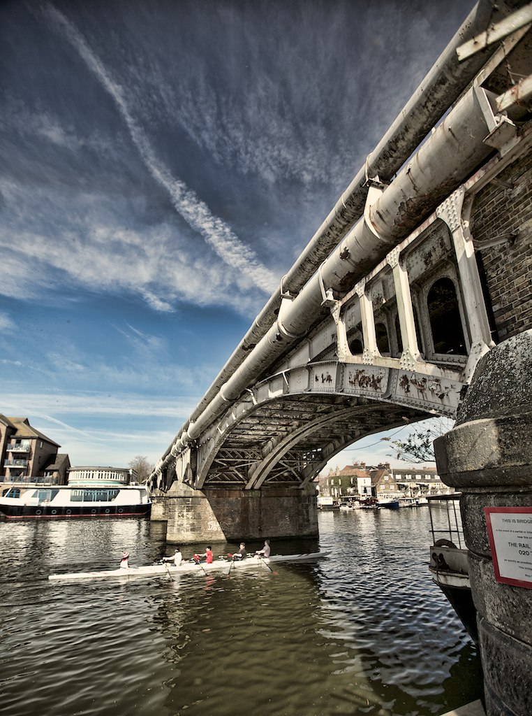 KINGSTON UPON THAMES train bridge ROB OVERY Flickr
