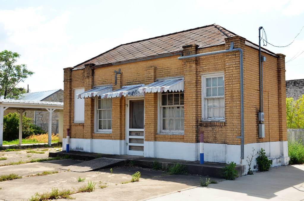 Texas, Lampasas, (former) Humble Oil Gas Station Earl Leatherberry