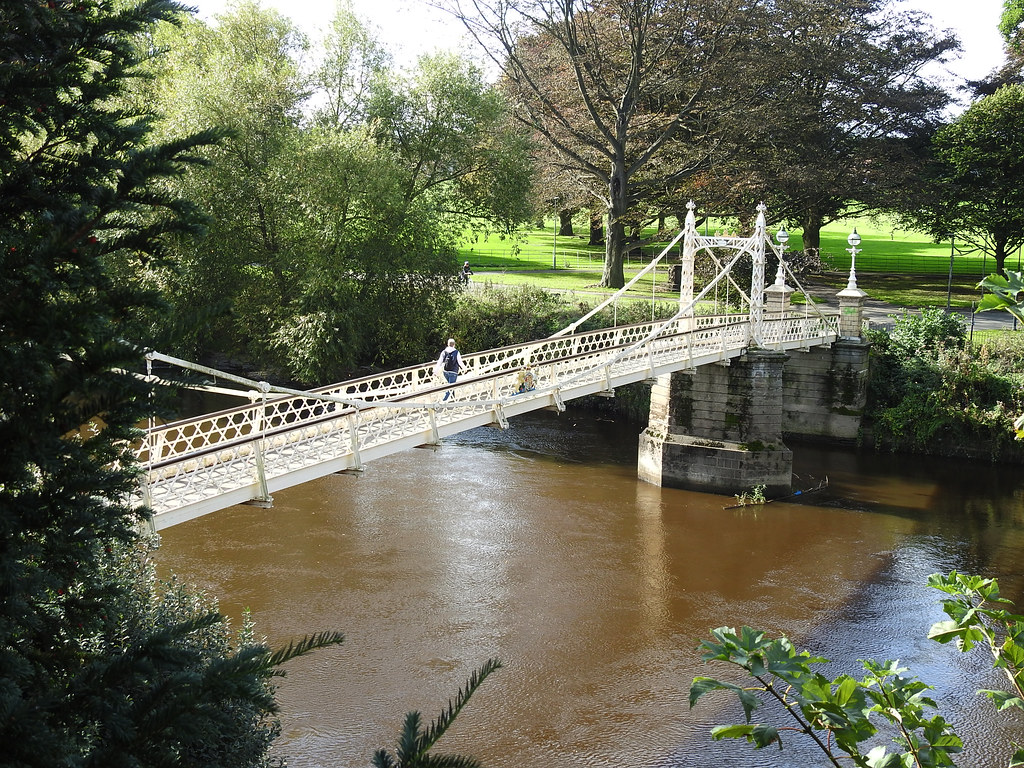 The Victoria Bridge, Castle Green, Hereford 28 September 2… Flickr