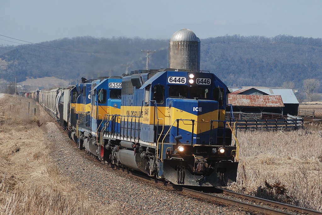 270 New Albin, IA Foamer Conductor er in da cab. Ride Dirty or