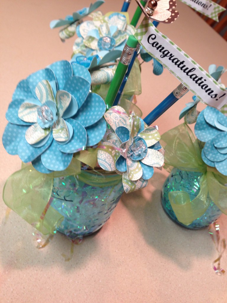 Mason Jar paper flower bouquets cut on my Silhouette Cameo… Flickr