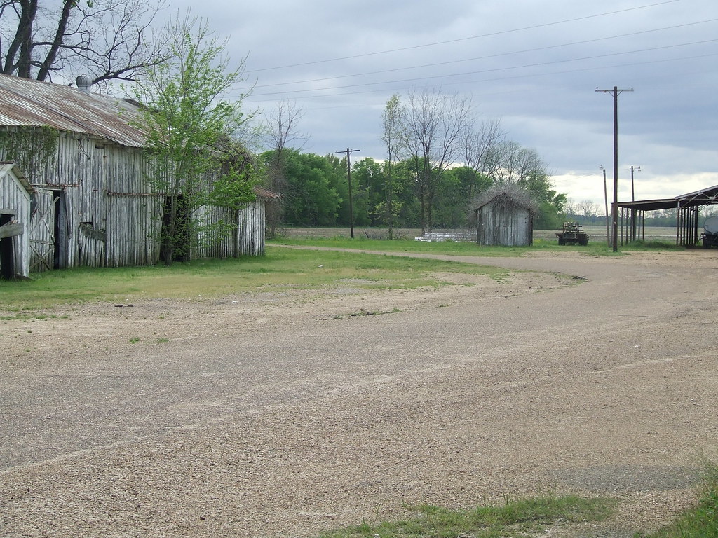 County Road 150 and plantation buildings Mike Freeman Flickr