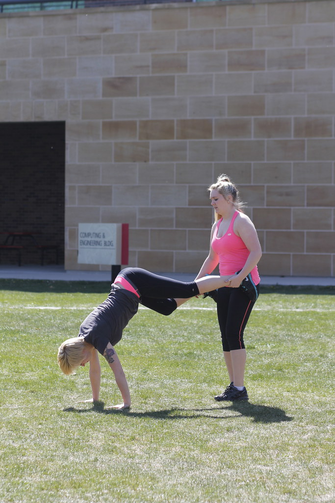 Crossfit Club (Anna Mills) Wheelbarrow is a partner exer… Flickr