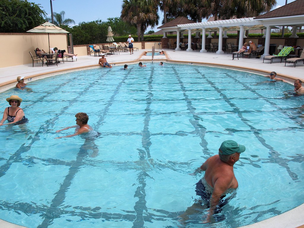 Glenview Pool at the Villages The pool is in the shape of … Flickr