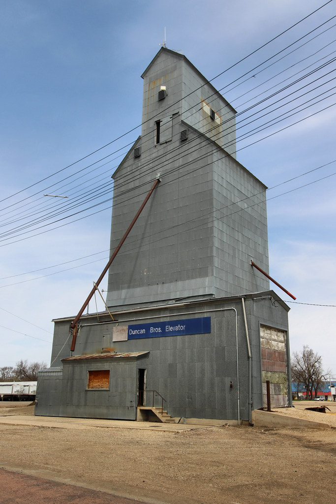 Duncan Bros. Elevator Flandreau, SD Tom McLaughlin Flickr