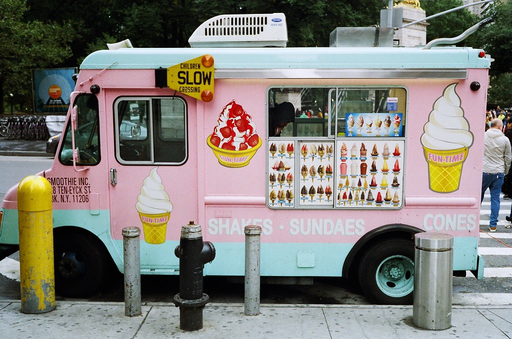 Ice Cream Truck Columbus Circle, NYC Jake Cvnningham Flickr