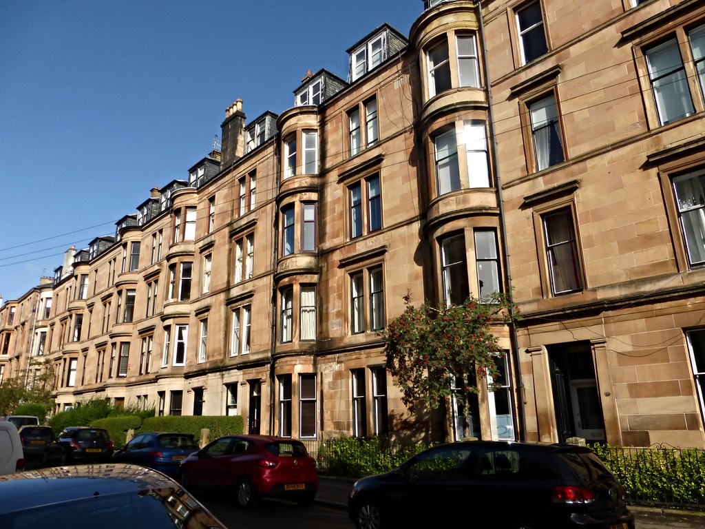 Rowan tree Ruthven Street, Glasgow Roger Flickr