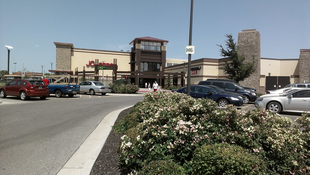 East Hills Mall St. Joseph, Missouri JCPenney / NW Ent… Flickr