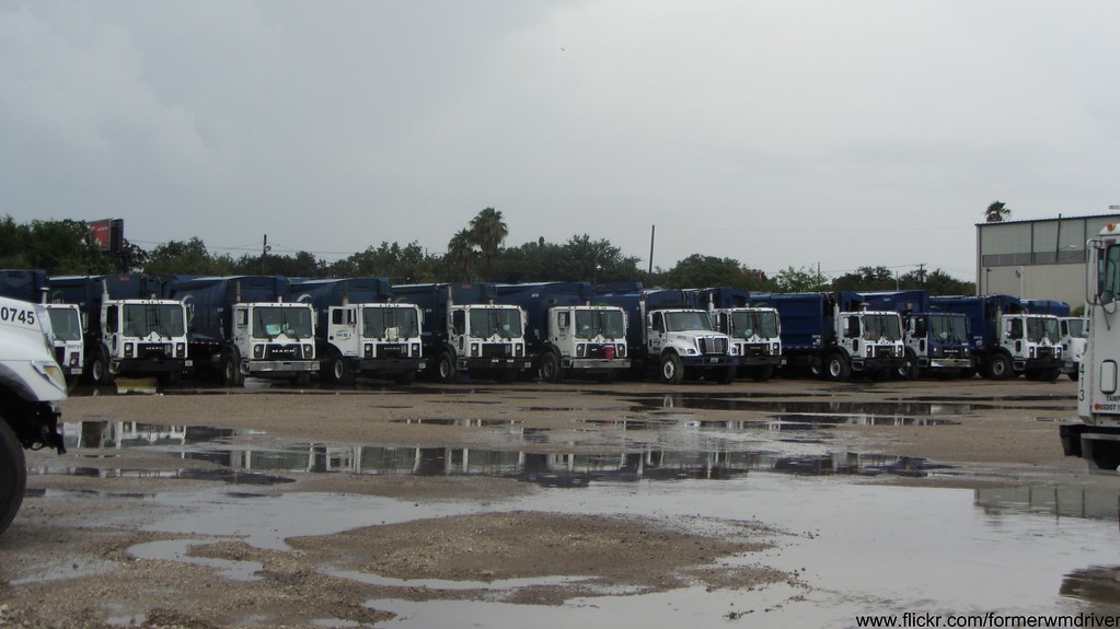 Progressive Waste Solutions Yard in Tampa Owned by Progre… Flickr