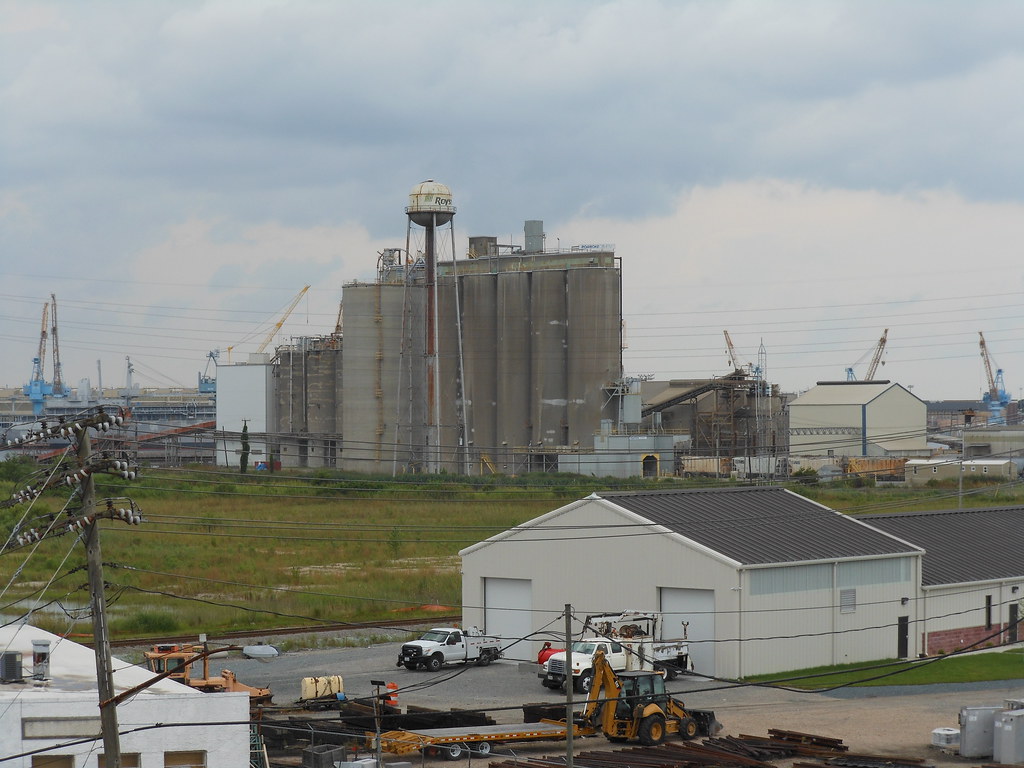 Roanoke Cement; Chesapeake VA; 7/30, 2012 I took this phot… Flickr