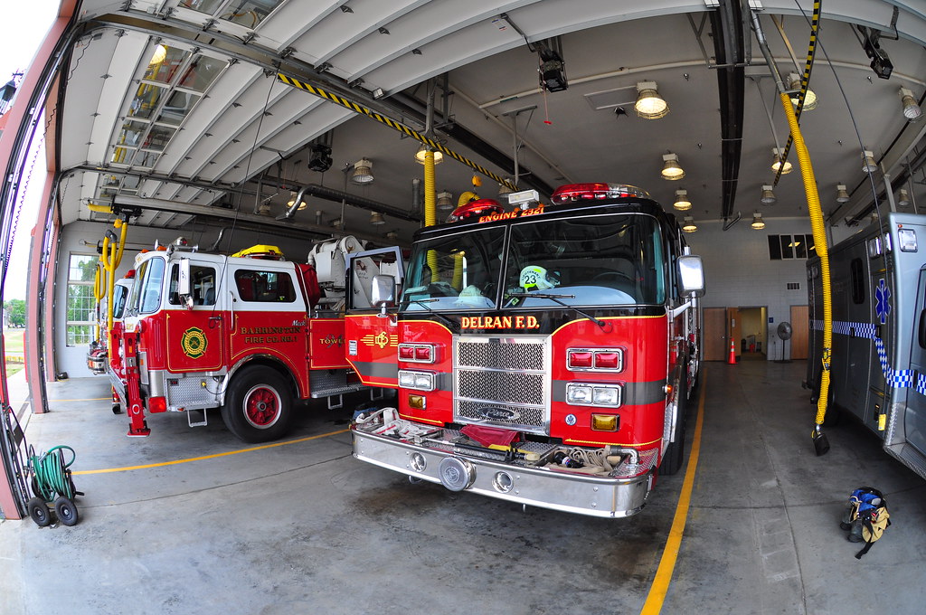 Delran Fire Department Engine 2321 & Barrington Fire Compa… Flickr
