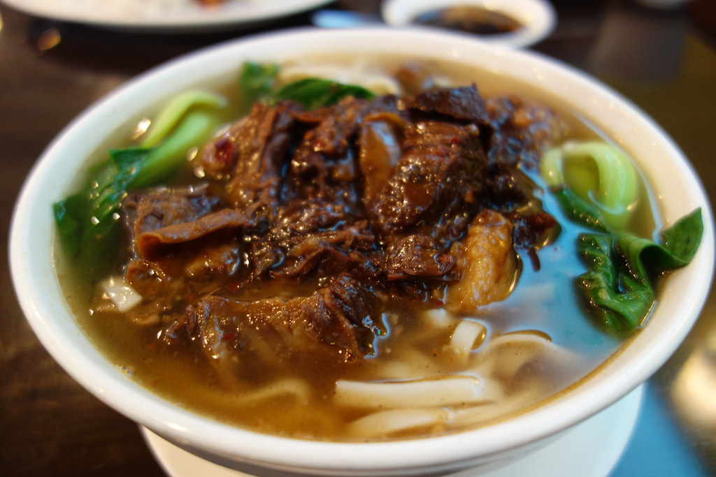 Spicy Beef Noodle Soup Shanghai Heping Restaurant Mott… Flickr