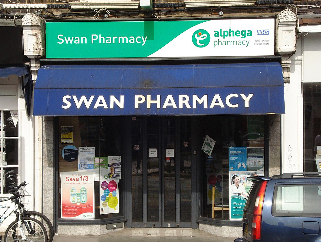 Swan Pharmacy, Croydon, London CR0 On South End/Selsdon Ro… Flickr