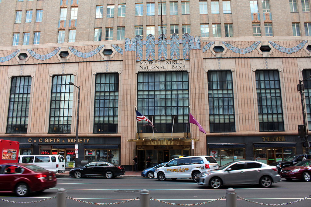 Philadelphia One East Penn Square a photo on Flickriver