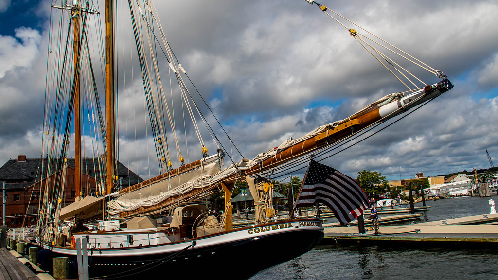 On the waterfront... New London CT Ernest Gaudreau Flickr