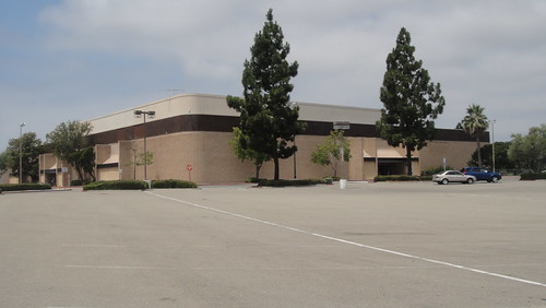 Future 24 Hour Fitness/Regal Cinema Carlsbad, CA (Plaza … Flickr