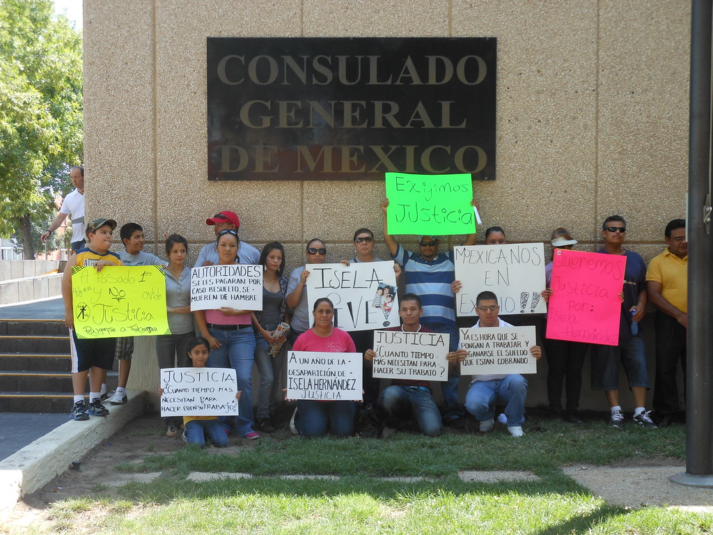 Protest 8/14/2012 Consulado Mexicano El Paso, Texas Mexicanos En