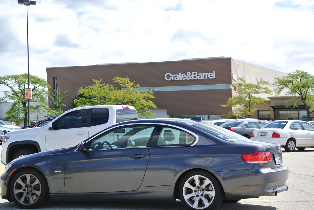 Crate & Barrel Oakbrook Center gameking3 Flickr