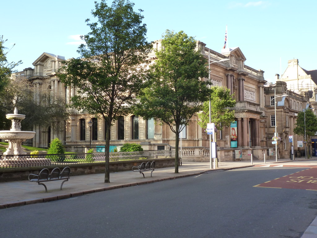 Wolverhampton Art Gallery Lichfield Street, Wolverhampto… Flickr