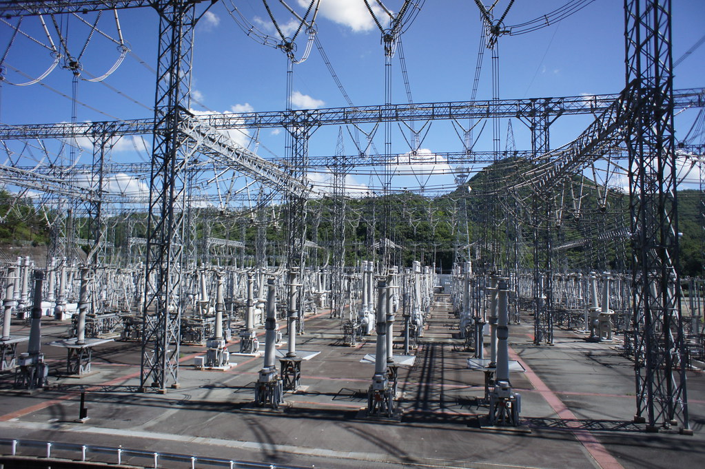 関電猪名川変電所 関電猪名川変電所 Toufuk Flickr