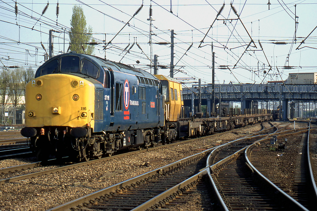 37116 Doncaster 7T36 0630 Malton Doncaster Up Decoy 110… Flickr