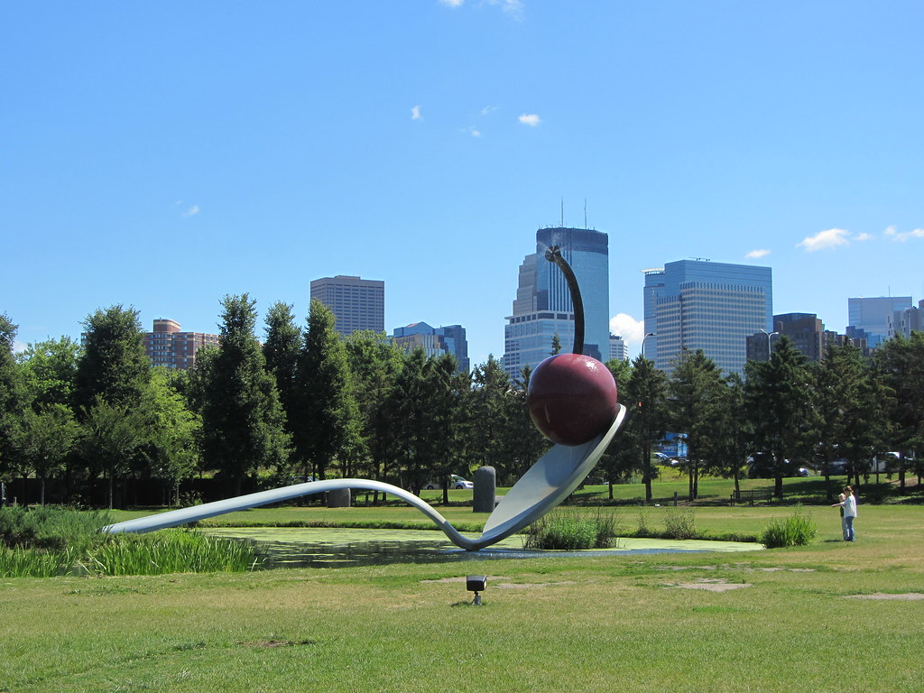 Minneapolis Sculpture Garden Claes Oldenburg & Coosje van … Flickr
