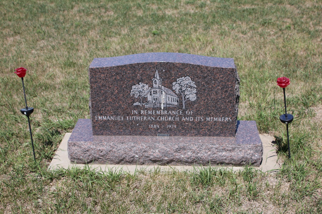 Emmanuel Lutheran Cemetery rural Westbrook, MN Looks lik… Flickr