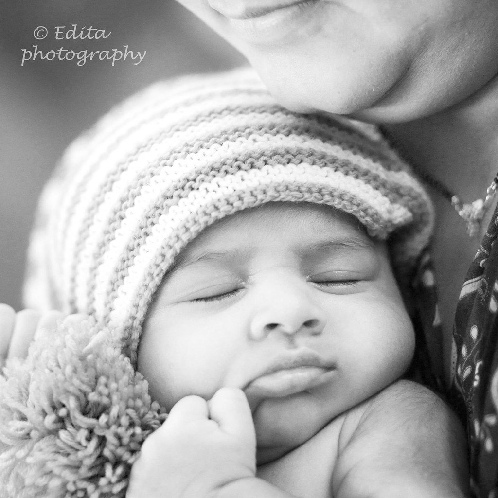 1 month baby Newborn baby picture taken in Pune. Edita Paluri Flickr