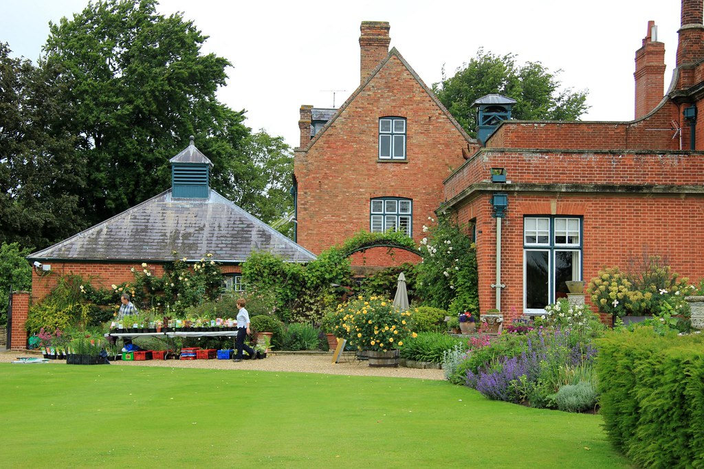 Chippenham Park Gardens 24062012 Chippenham Park Gardens… Flickr