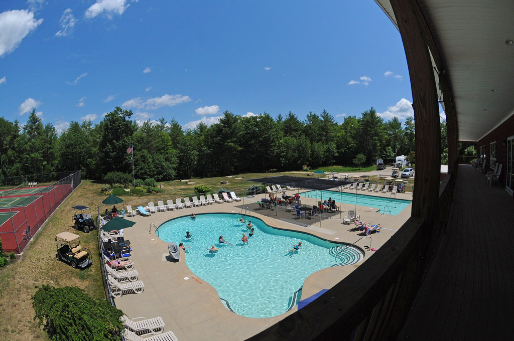 Bluffs Clubhouse Pool Purity Spring Resort Flickr