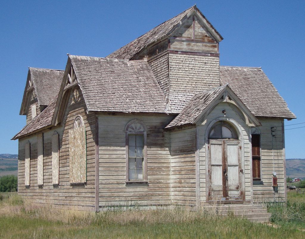 Ovid LDS Meetinghouse (Ovid, Idaho) Ovid is a tiny town lo… Flickr