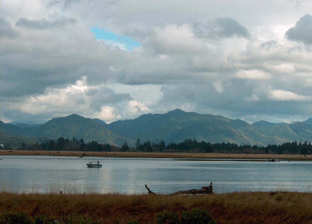 boat_tillamook_bay_munsel Photo by Kathy Munsel, ODFW NW Z… Flickr