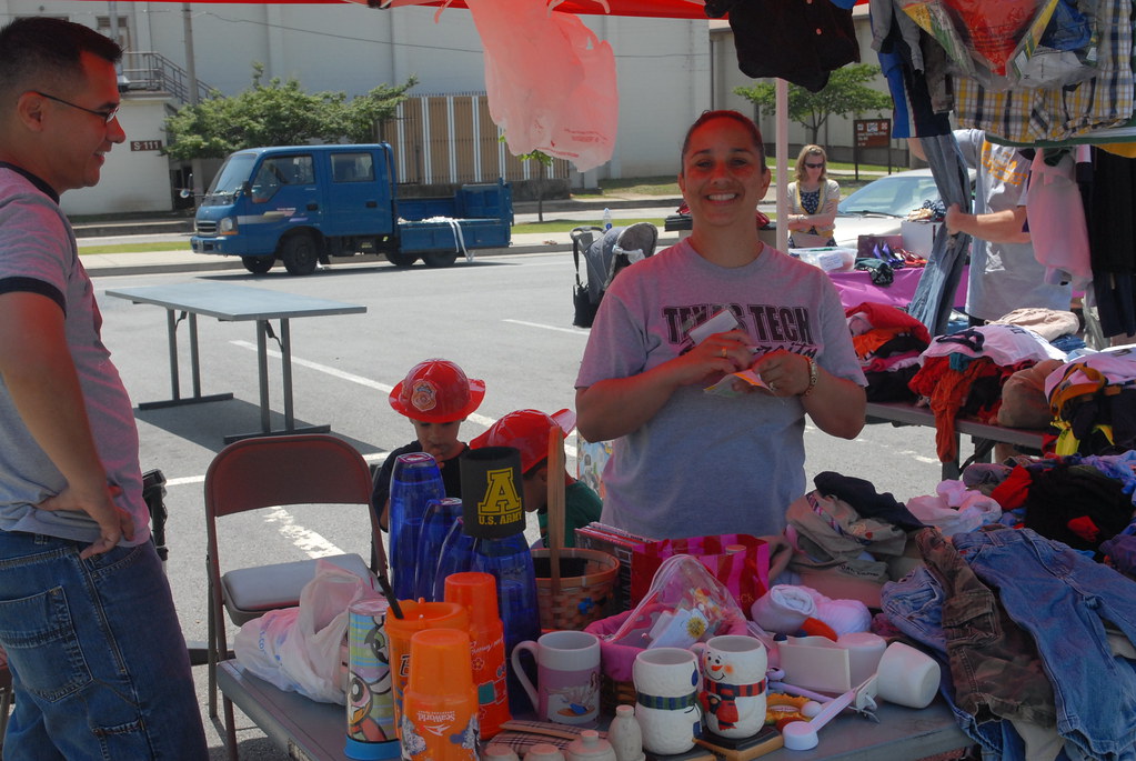 Community Yard Sale U.S. Army Garrison Humphreys, South … Flickr