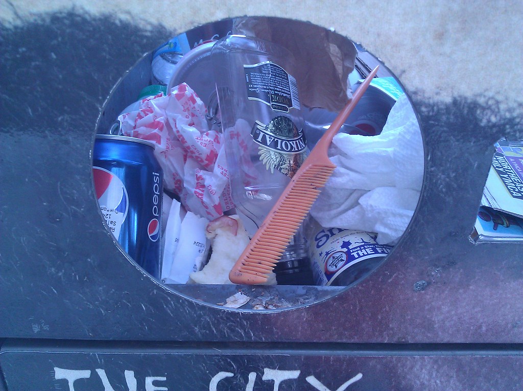 Big Belly Solar Trash Compactors The recycling bin at a bu… Flickr