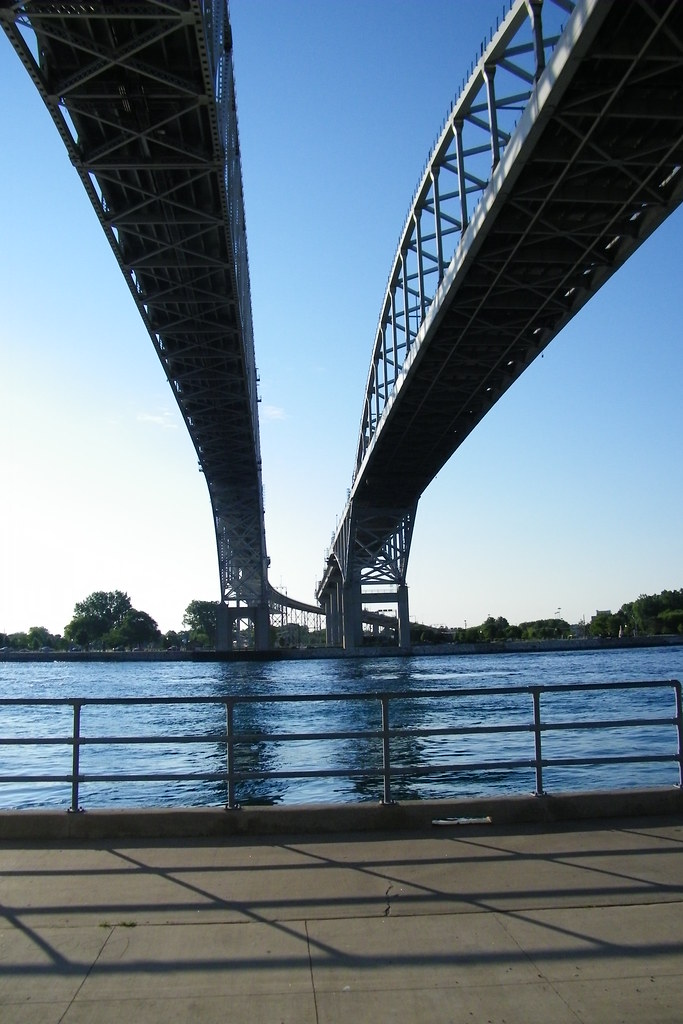 Blue Water Bridge (Port Huron, Michigan & Sarnia, Ontario)… Flickr