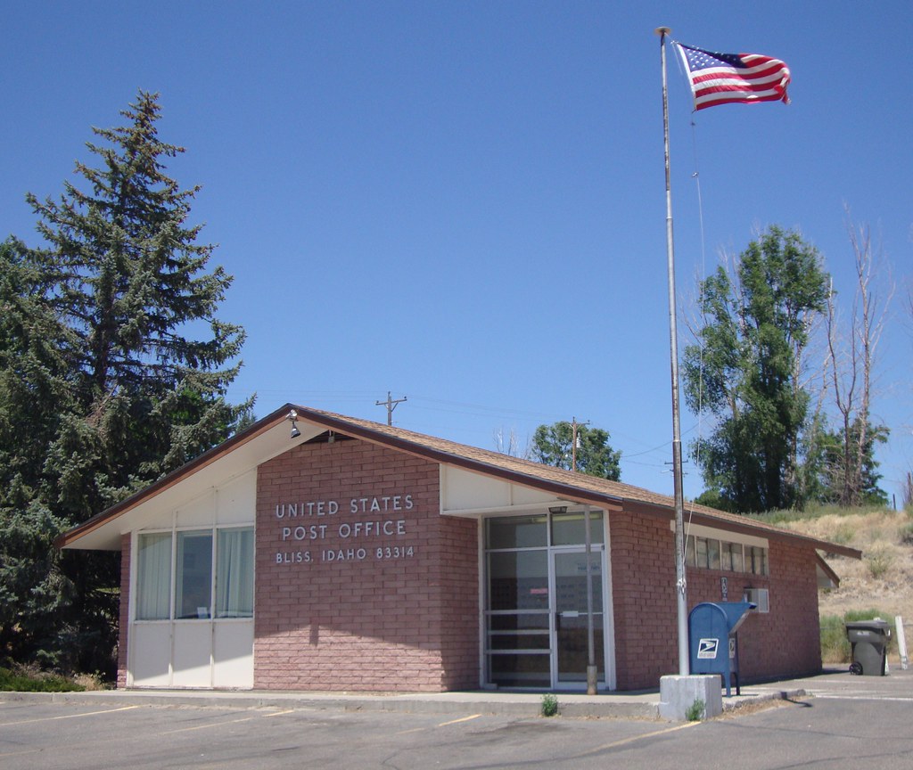 Post Office 83314 (Bliss, Idaho) Bliss is a small communit… Flickr