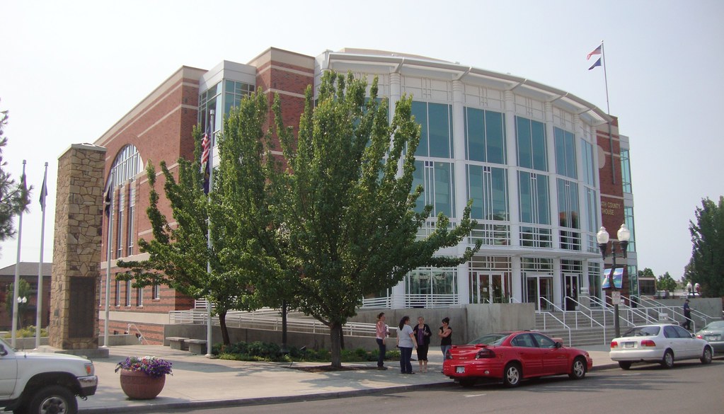 Klamath County Courthouse (Klamath Falls, Oregon) This Mod… Flickr
