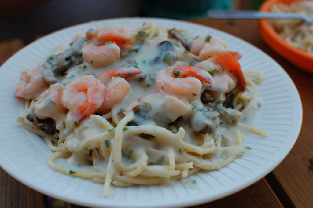 Shrimp Pasta in white sauce Richard Hsu Flickr
