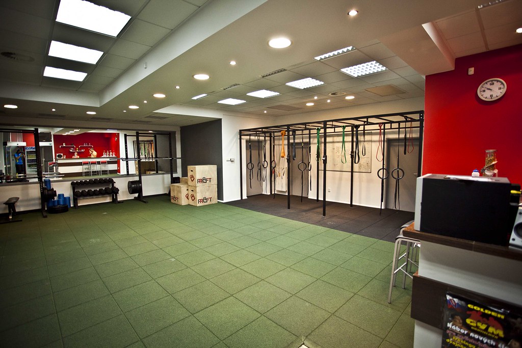 Redroyal CrossFit Gym Karlová Ves Our gym more information… Flickr