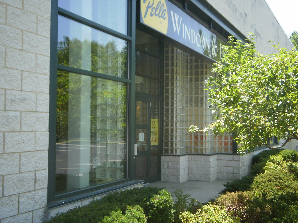 Builder Mart a photo on Flickriver