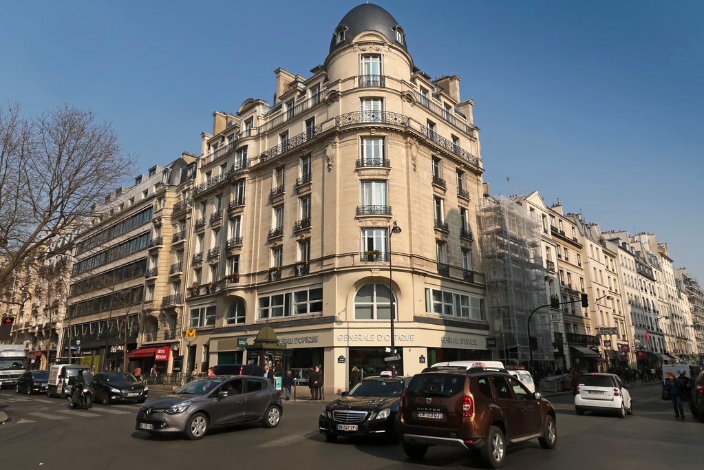 Rue du Faubourg SaintAntoine Paris (France) Rue du Faub… Flickr