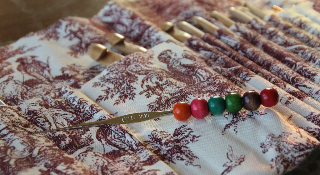 Custom hook Beads and loctite! alfanhui14 Flickr