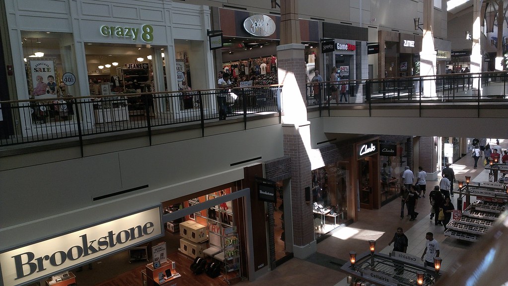Jordan Creek Town Center Des Moines, Iowa Dillard's Wing Stores 9/