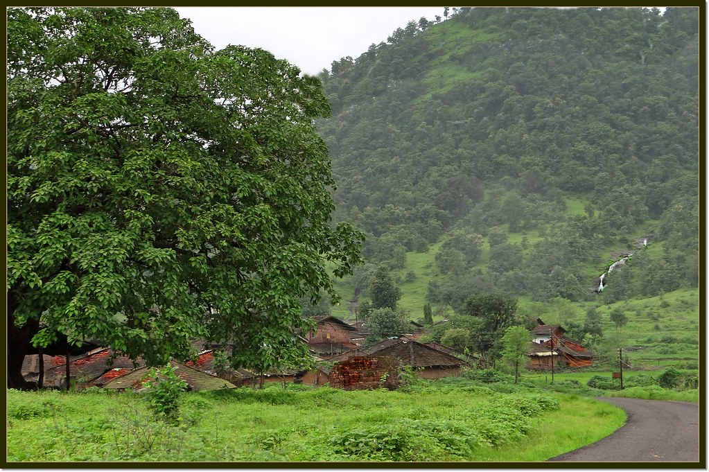 Kochale village near site of new Middle Vaitarna Dam Flickr
