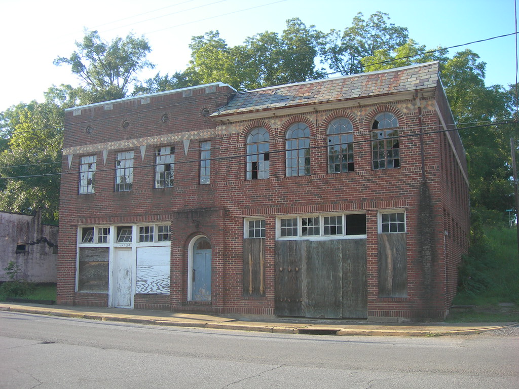 Abandoned Buildings West Blocton, Alabama It was a hopping… Flickr